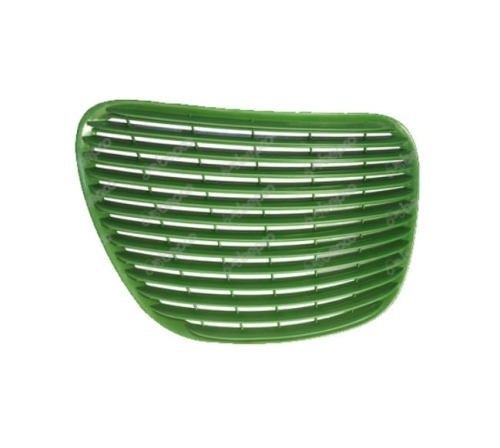 KRATKA BOCZNA MASKI LEWA JOHN DEERE 7520, 6215, 6515, 6320 SE, 6420 SE, 6520 SE, 6620 SE 6920 SE, 6520, 6620, 6820, 6920, 6920 S, 7220 7320, 7420, 7520, L157395