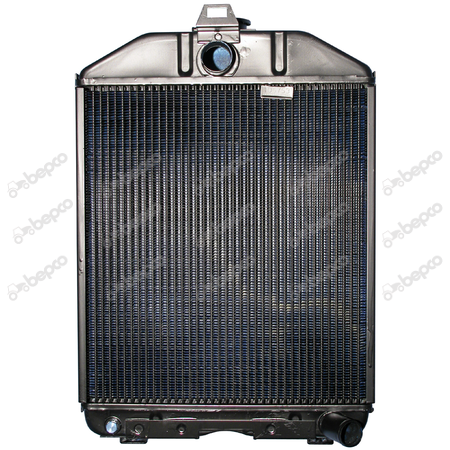 CHŁODNICA WODY RENAULT 80-12SP , 80-14SP , 85-12LS , 85-14 70-12SP, 70-14SP, 75-12LS, 75-14LS (7700013120, 7700013520, 7700019783, 7700530271, 7700651603)