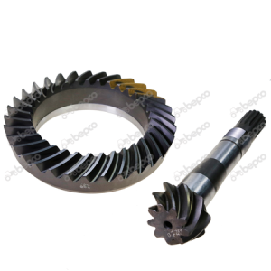 ATAK PARA KÓŁ WAŁEK Z KOŁEM ATAKUJĄCYM FORD 6640, 7740, 7840, 8040, 8240, 8340 NEW HOLLAND  TS100, TS110, TS115, TS115E, TS80, TS90