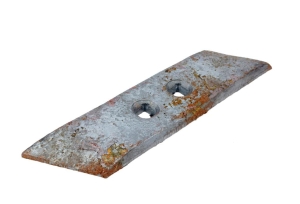 Dłuto lemiesza DL-240 2-otw. lewe Pług