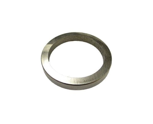 Gniazdo zaworu ssącego nadwymiar 0,50 C-330 ( sprzedawane po 20 )-57580