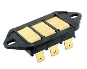 Gniazdo przyłączenia reflektorów MF3