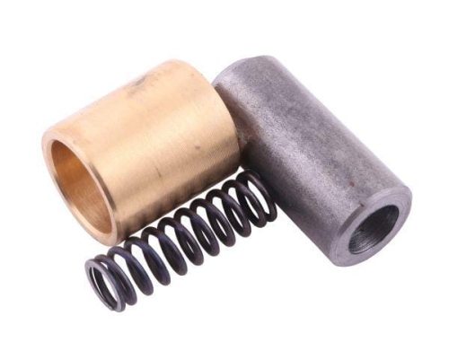 Zestaw naprawczy zabieraka ( sworzeń. tulejka. sprężyna ) kosiarka rotacyjna polska Waryński-65992