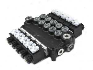 Rozdzielacz hydrauliczny 5-sekcyjny sterowany elektrycznie 12V 80L VOIMA