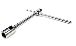 Klucz krzyżakowy do kół 30 x 32mm wzmocniony  wkladany uchwyt Waryński