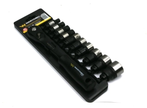 Zestaw L nasadek 1/2 z grzechotką   8 10 12 13 17 18 20 22 24 27  mm 11 el Waryński