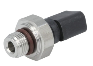 CZUJNIK CIŚNIENIA PALIWA JOHN DEERE 9510R, 1050K, 9410R, 410E, 844K, 370E, 460E, 9560R, 9460R, 9560RT, 824K, YZ19550, 9460RT, 9510RT, RE538129 