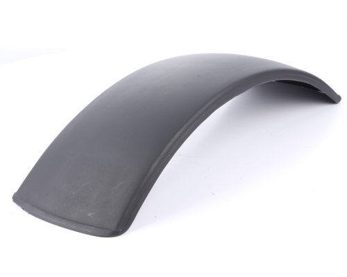 BŁOTNIK PRZEDNI JOHN DEERE 1550 , 1750 , 1850 , 1850N , 1950 , 1950N , 2250 TSS , 2450 TSS , 2650 TSS , 2850 TSS , 3050 , 3350 , 3650 , 5200 5300 , 5400 , 5500, L64560