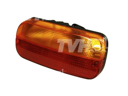 LAMPA ZESPOLONA TYLNA PRAWA 82026300 COBO CASE MAGNUM MXU PUMA