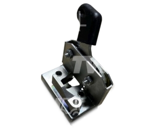 ZAMEK DRZWI LEWY CASE CS100, CS110, CS120, CS130, CS150, CS78, CS86, CS94, CVX1135, CVX1145, CVX1155, CVX1170, CVX1190 (134621052)