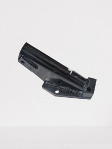 WSPORNIK odciągu bocznego STABILIZATORA LEWY CASE 5120 5130 5140 5220 5230 5240 5250 MX100 MX100C MX110 MX120 MX135 MX80C MX90C 1533545C2 1533545C1 1347991C1 1347990C1