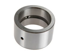 TULEJKA ŁOŻYSKA MASSEY FERGUSON 3050, 3060, 3060E, 3065, 3070, 3075, 3080, 3085, 3090, 3095, 3120, 3385869M1